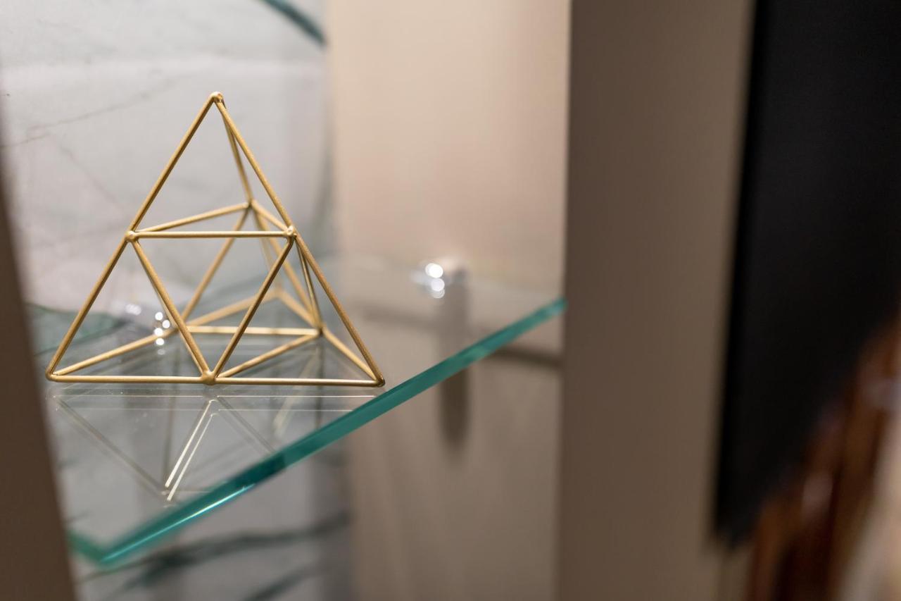 Noho Boutique , Premium Living Dikeou 8 Lejlighed Athen Eksteriør billede