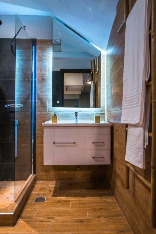 Noho Boutique , Premium Living Dikeou 8 Lejlighed Athen Eksteriør billede