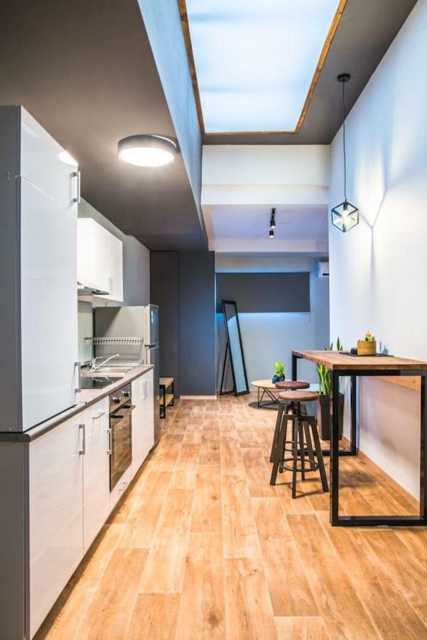 Noho Boutique , Premium Living Dikeou 8 Lejlighed Athen Eksteriør billede